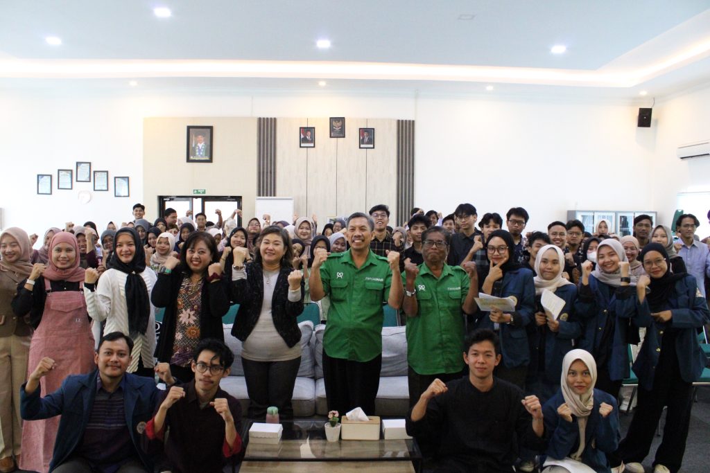 Training of Trainer (TOT) Sobat Happy & Healthy (SOBY) FIKKIA UNAIR Banyuwangi 2025 “Menjadi Lebih dari Sekedar Mahasiswa, TOT SOBY Latih Mahasiswa untuk Sehat Fisik dan Mental”, 30 April 2025